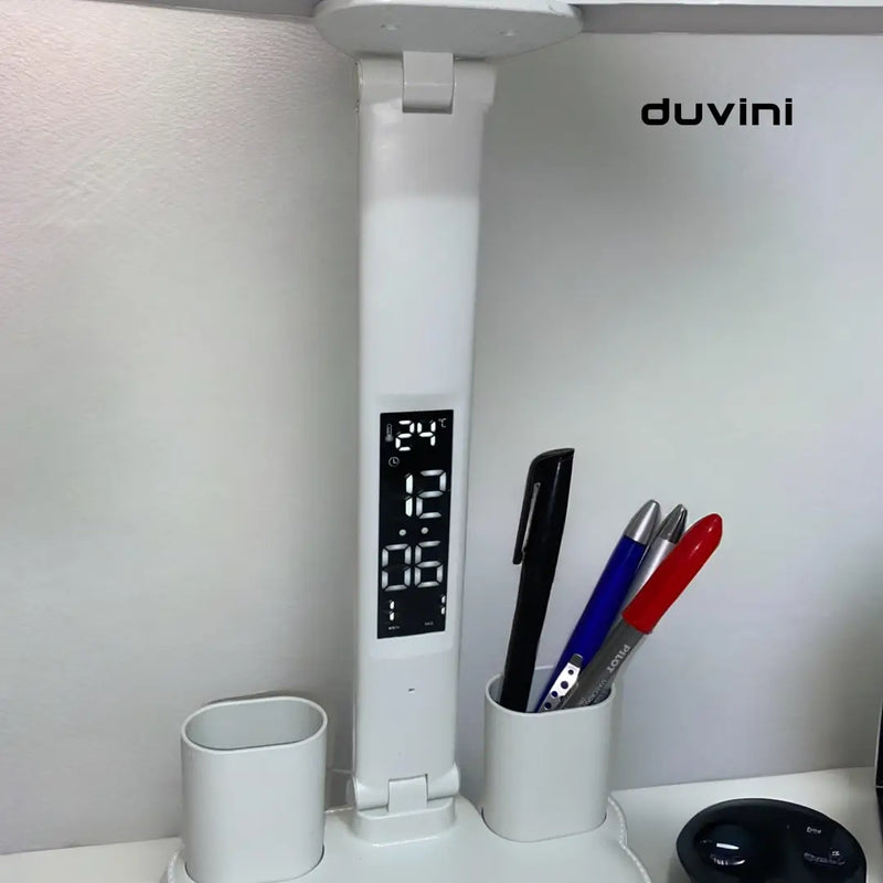 Luminária de Mesa LED com Relógio + Porta Canetas + Frete Grátis + Bônus + Descontos