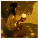 Luminária Infantil DreamLight Kids com Projeção Giratória