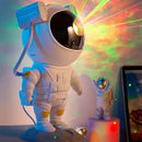 Luminária Astronauta GalaxyDream com Projeção de Galáxias e Controle Remoto