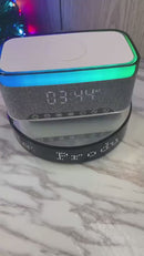 Rádio Relógio TimeSound com Bluetooth, Carregamento Sem Fio e Iluminação